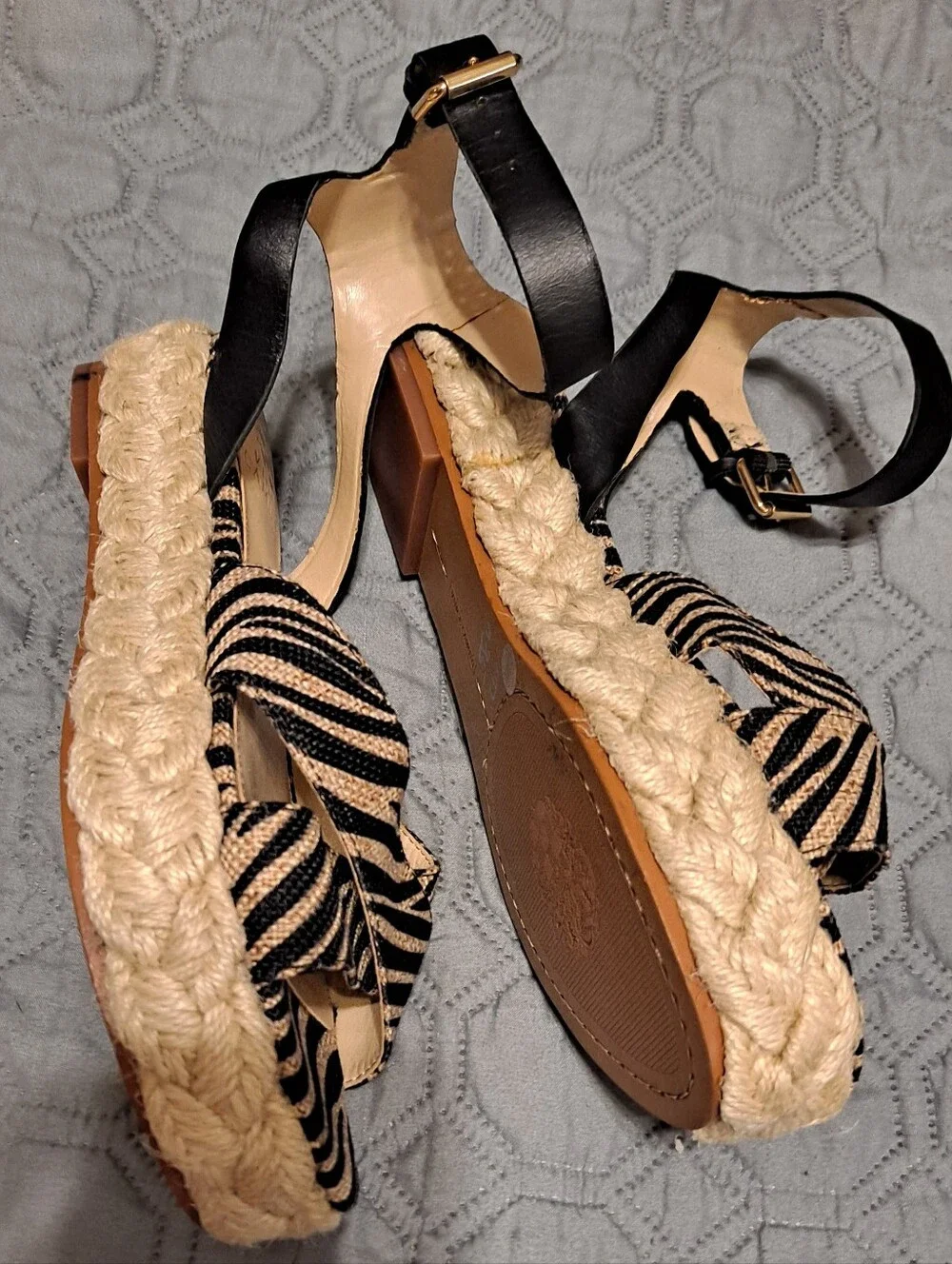 Vince Camuto Delindan Zebra 7.5